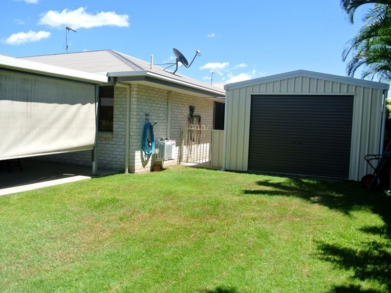 8 Jeana Close, Boyne Island QLD 4680