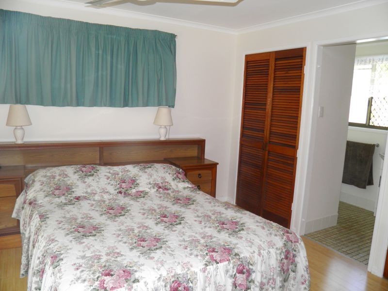 40 Edward Street, Boyne Island QLD 4680