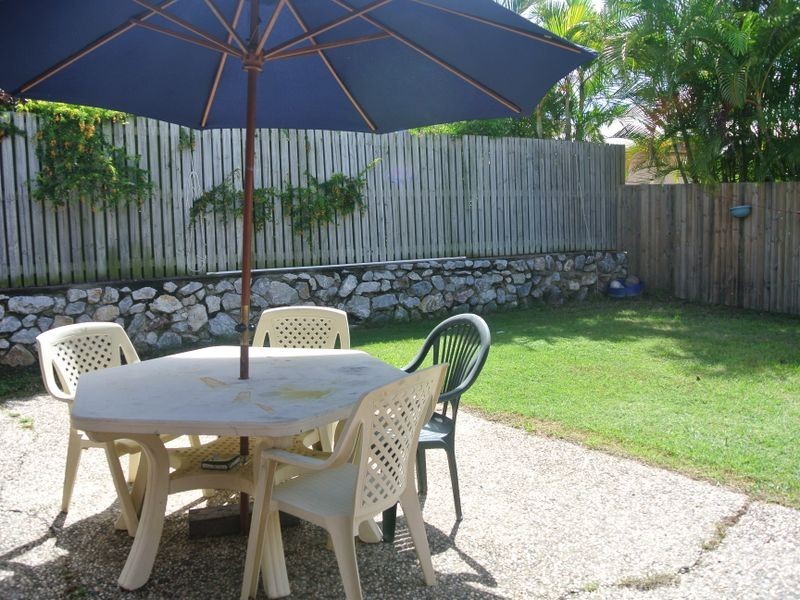 42 Curtis Avenue, Boyne Island QLD 4680