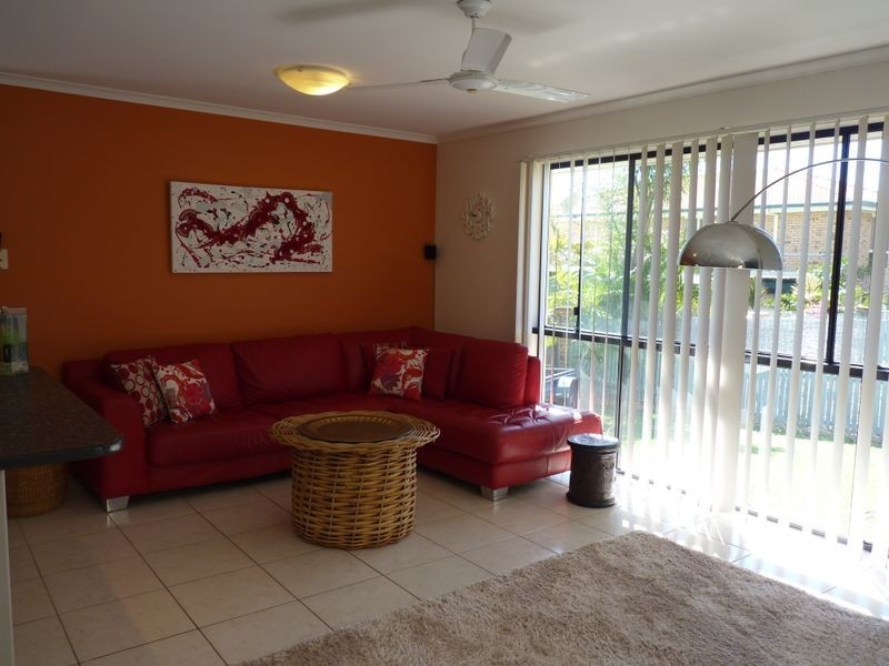 12 Linda Street, Tannum Sands QLD 4680