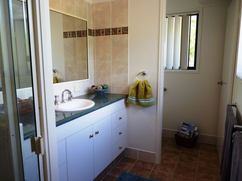 12 Linda Street, Tannum Sands QLD 4680