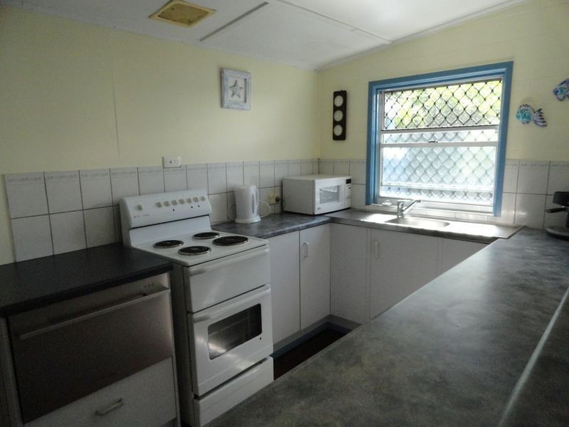 18 The Oaks Road, Tannum Sands QLD 4680