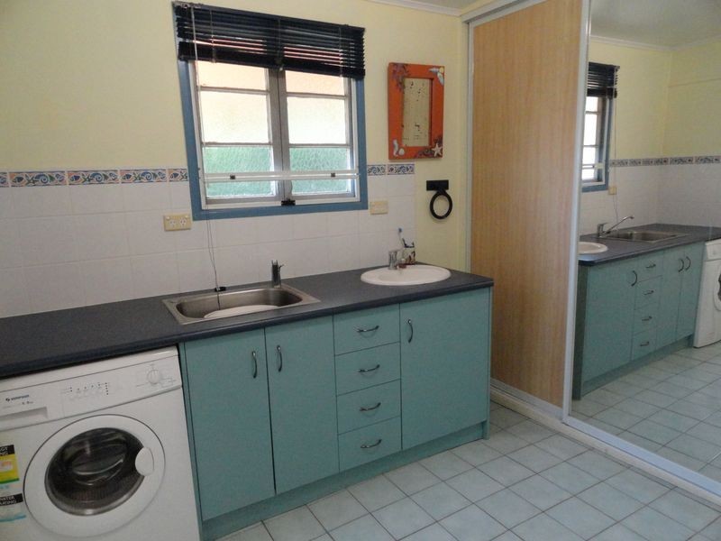 18 The Oaks Road, Tannum Sands QLD 4680