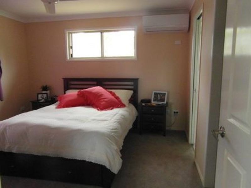 6 Yacht Road, Tannum Sands QLD 4680