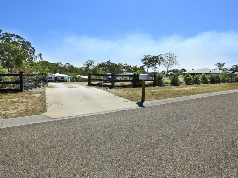 6 Yacht Road, Tannum Sands QLD 4680