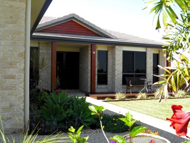 6 Stella Street, Boyne Island QLD 4680