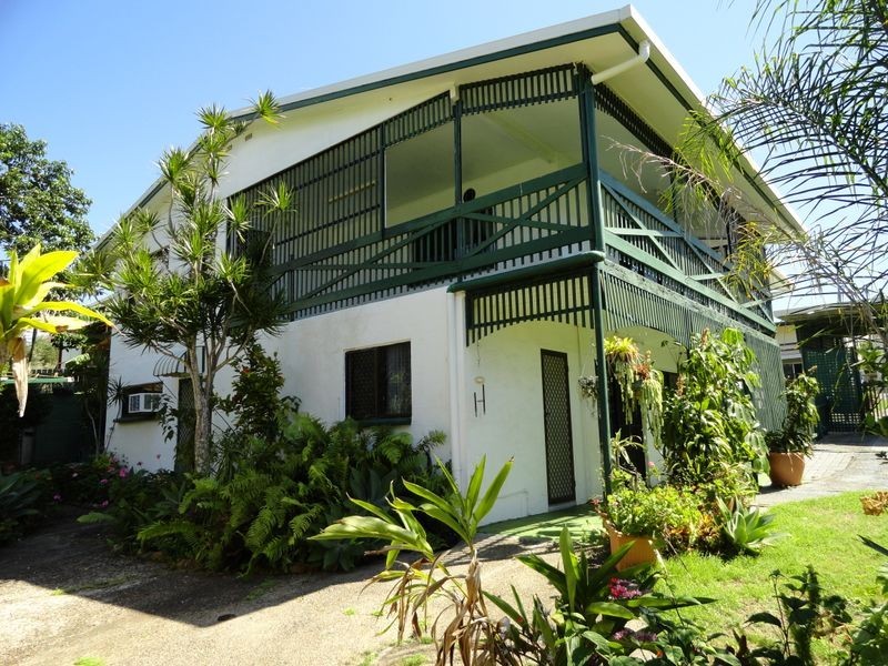 16 School Street, Tannum Sands QLD 4680