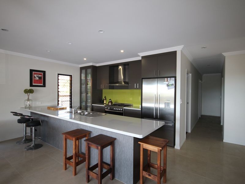 9 Bauhinia Street, Boyne Island QLD 4680