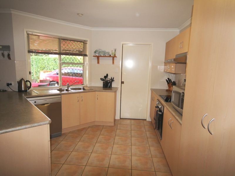 48 Coronation Drive, Tannum Sands QLD 4680