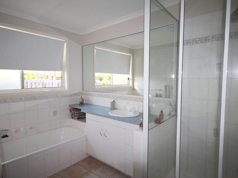 48 Coronation Drive, Tannum Sands QLD 4680