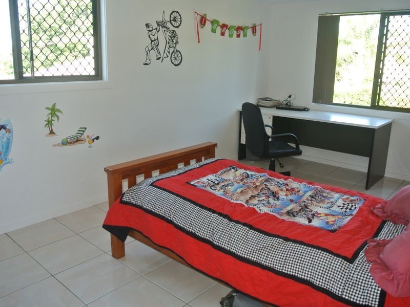 61 Katandra Street, Boyne Island QLD 4680