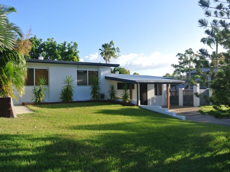 1 Cressey Court, Tannum Sands QLD 4680