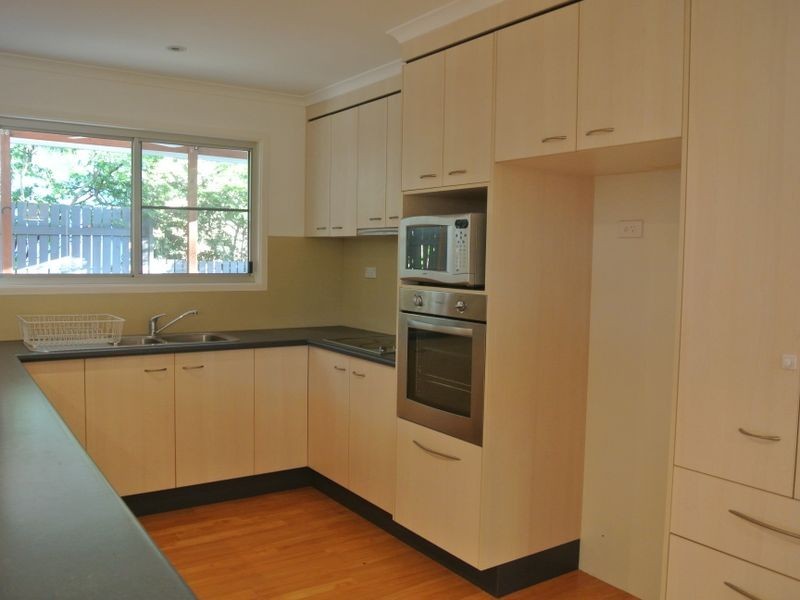 1 Cressey Court, Tannum Sands QLD 4680