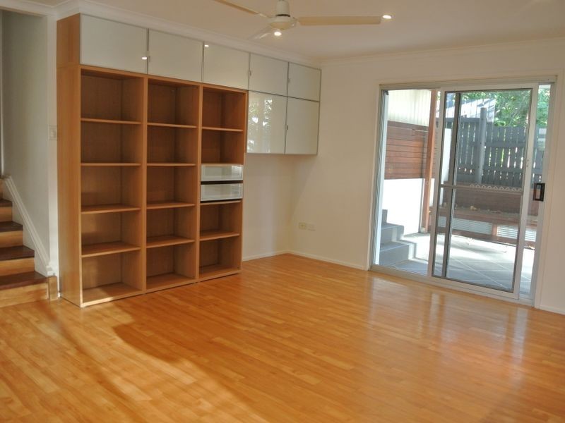 1 Cressey Court, Tannum Sands QLD 4680