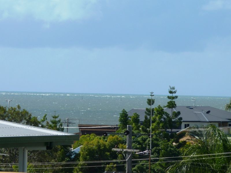 16 Booth Avenue, Tannum Sands QLD 4680