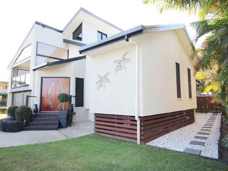 61 Tarcoola Drive, Boyne Island QLD 4680