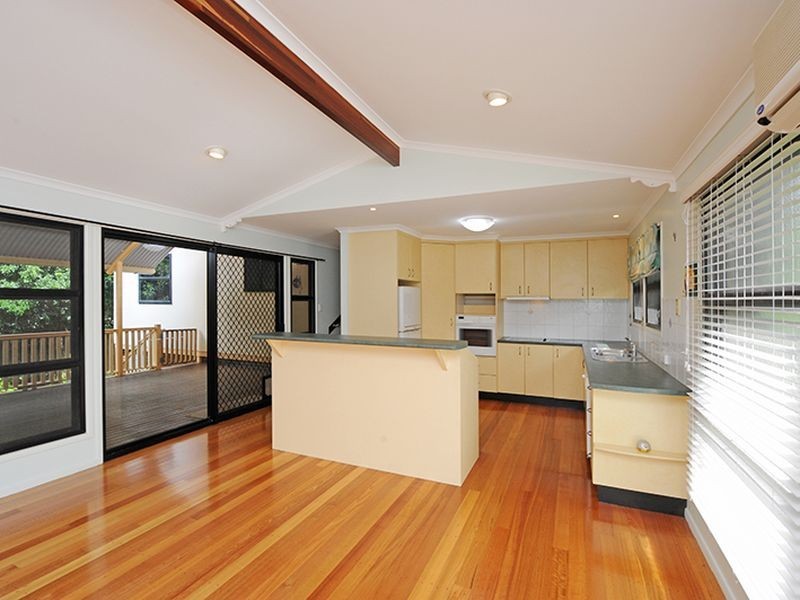 13 Katandra Street, Boyne Island QLD 4680
