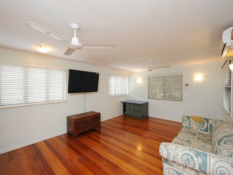 13 Katandra Street, Boyne Island QLD 4680