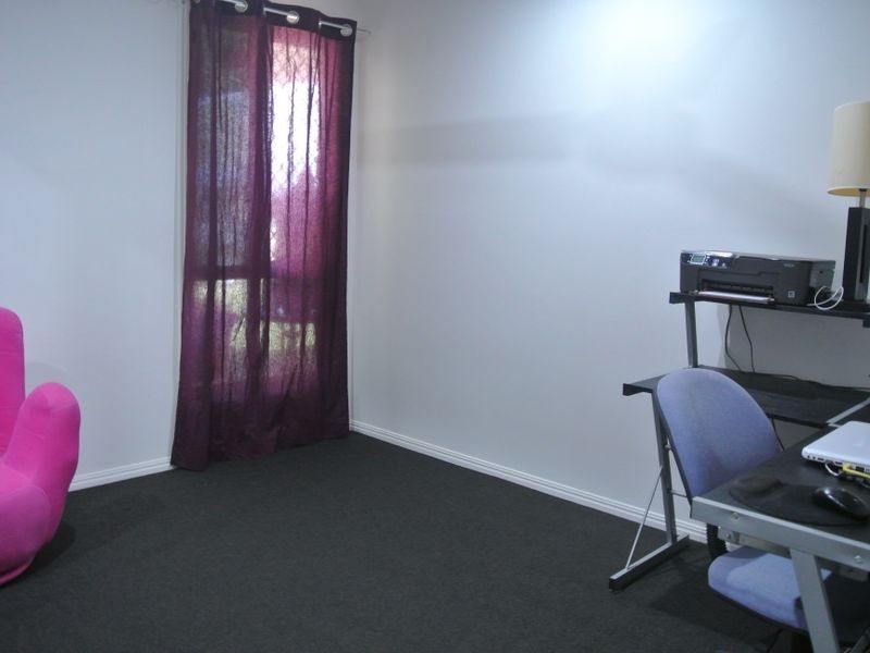 29 Golf View Drive, Boyne Island QLD 4680