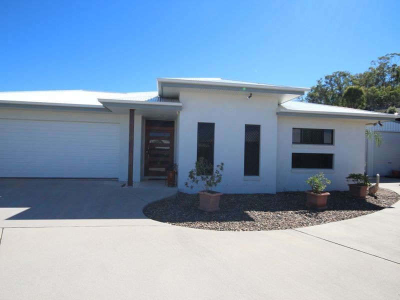 10 Jeana Close, Boyne Island QLD 4680