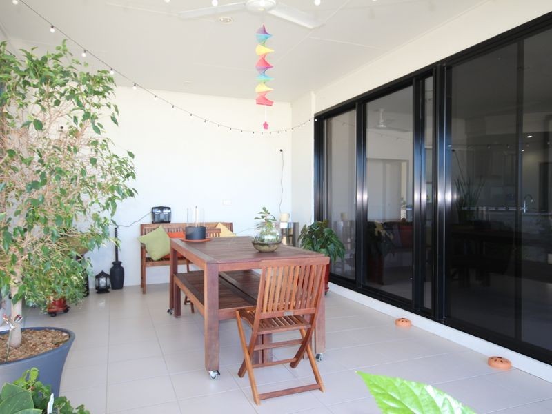 10 Jeana Close, Boyne Island QLD 4680