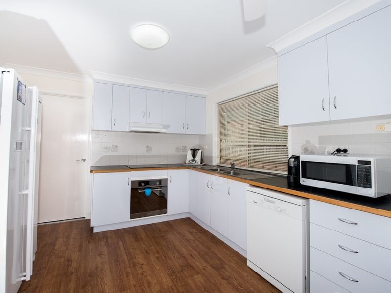 2 Eugenia Street, Boyne Island QLD 4680