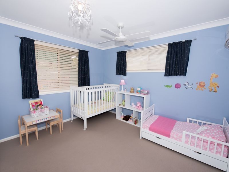 2 Eugenia Street, Boyne Island QLD 4680
