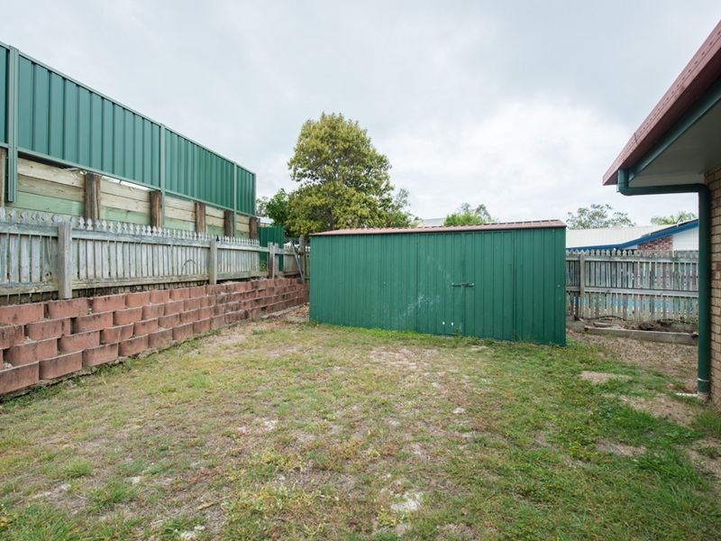 2 Eugenia Street, Boyne Island QLD 4680