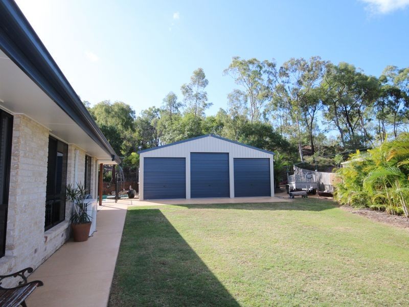 8 Caitlin Court, Boyne Island QLD 4680