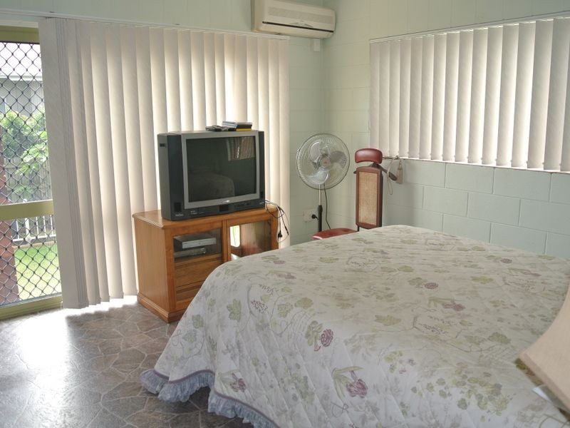 72 Booth Avenue, Tannum Sands QLD 4680