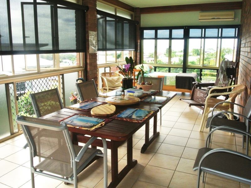 72 Booth Avenue, Tannum Sands QLD 4680