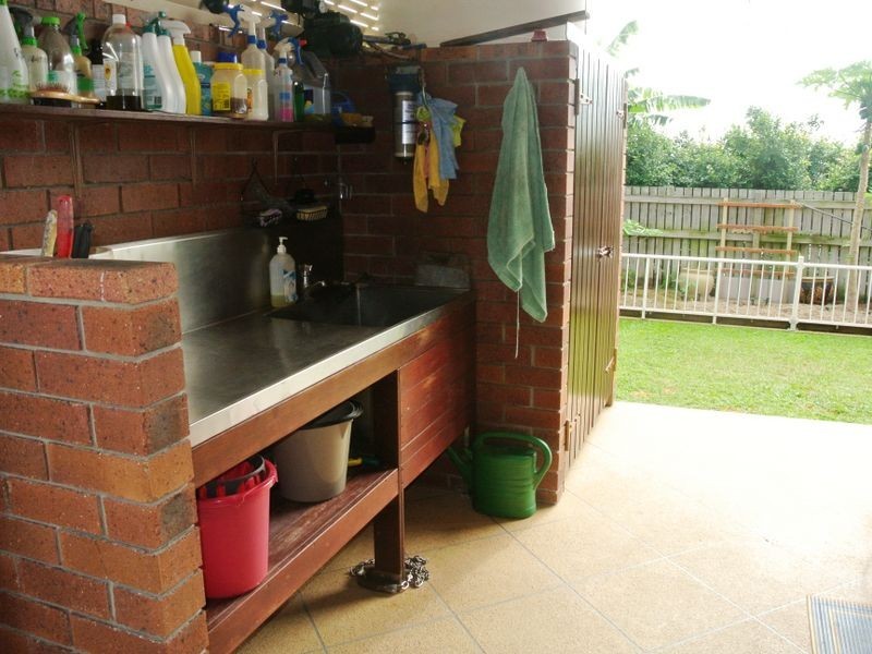 72 Booth Avenue, Tannum Sands QLD 4680