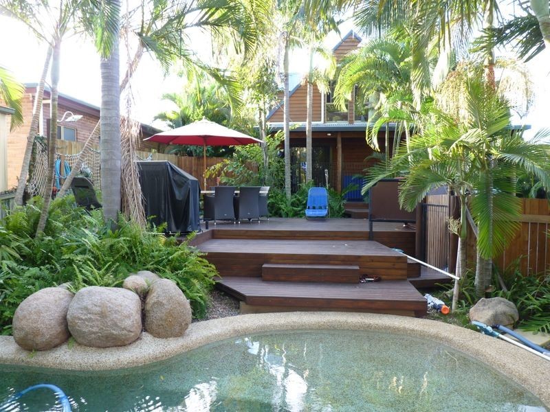 21 Orana Ave, Boyne Island QLD 4680