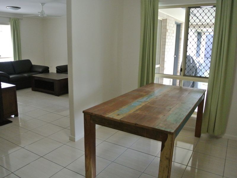 79 Booth Avenue, Tannum Sands QLD 4680