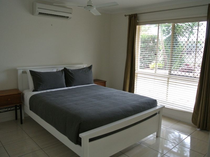 79 Booth Avenue, Tannum Sands QLD 4680