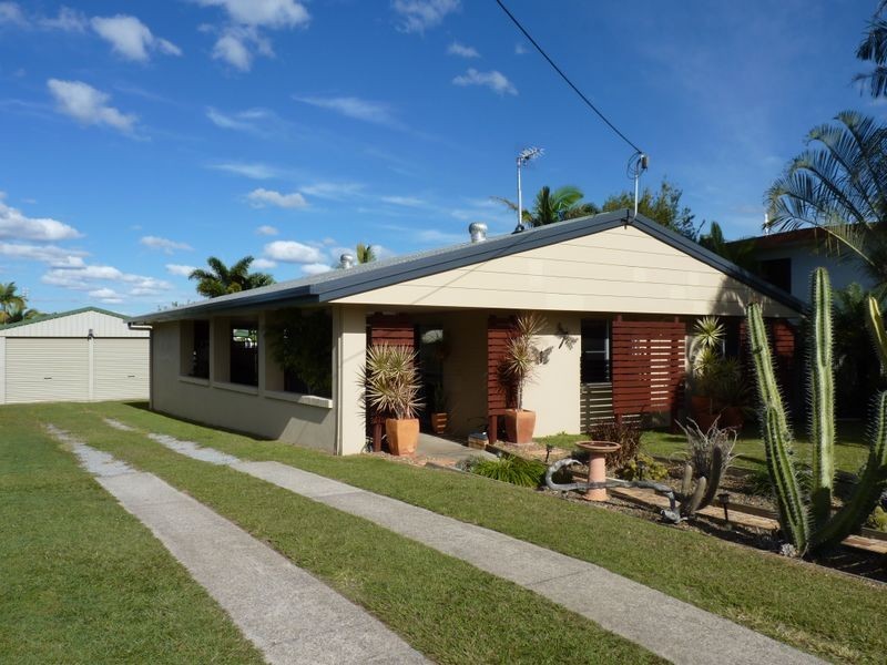 5 Bass Street, Boyne Island QLD 4680