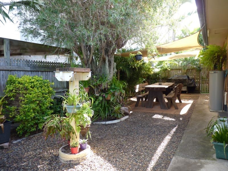 5 Bass Street, Boyne Island QLD 4680