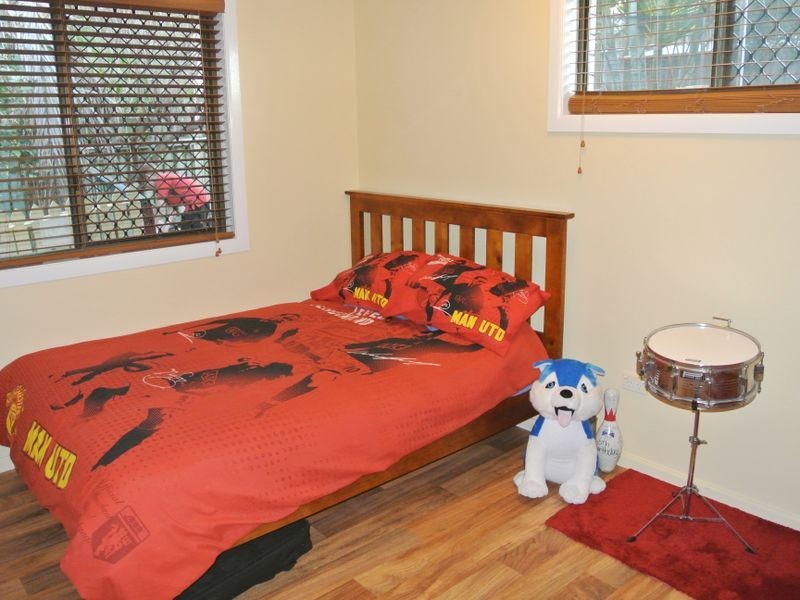 13 Polmaise Street, Boyne Island QLD 4680