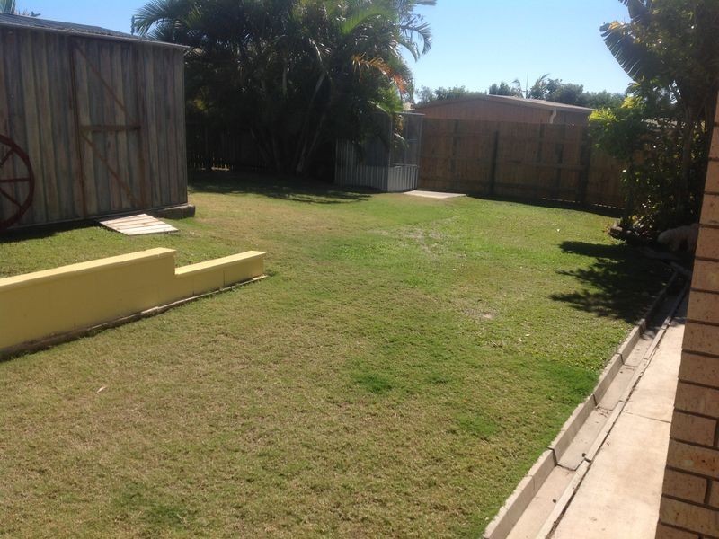 13 Polmaise Street, Boyne Island QLD 4680