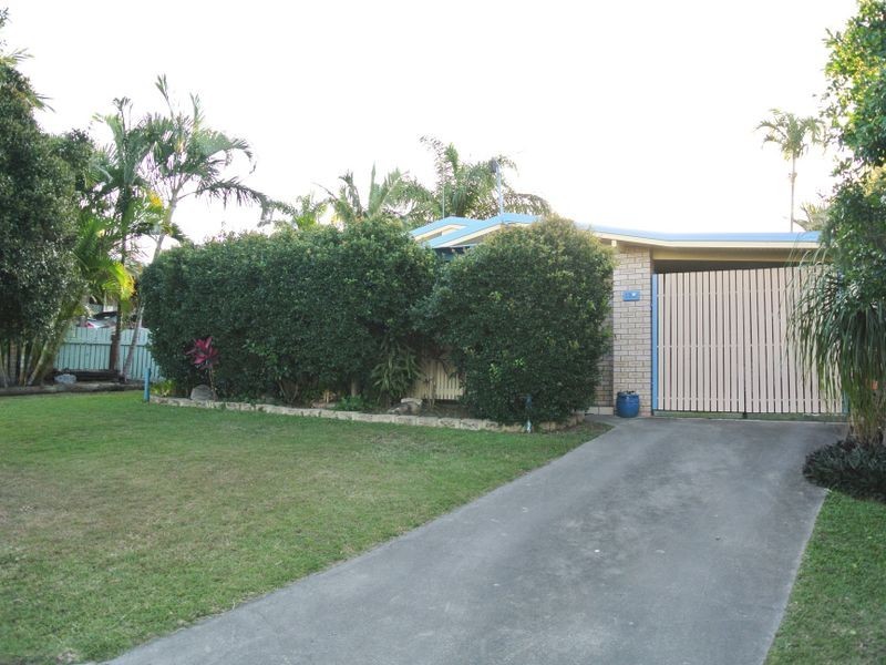 13 Polmaise Street, Boyne Island QLD 4680