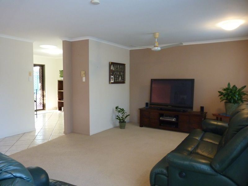 2 Andrew Court, Boyne Island QLD 4680