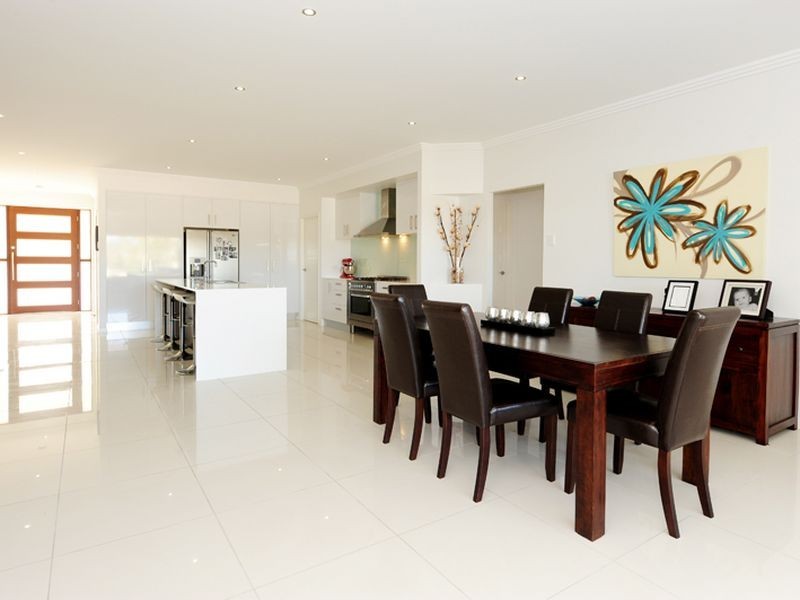 7 Winnecke Road, Tannum Sands QLD 4680