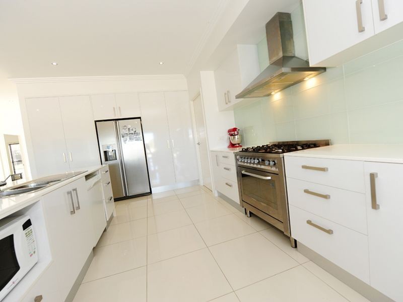 7 Winnecke Road, Tannum Sands QLD 4680