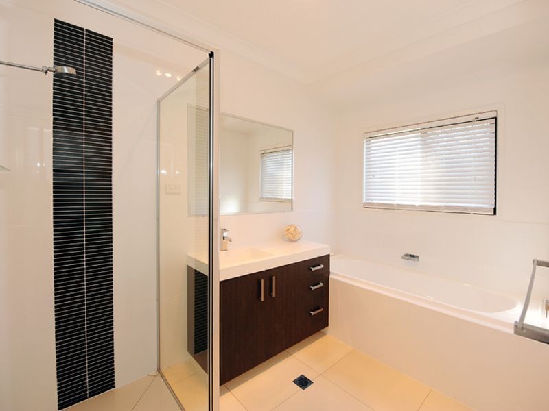 7 Winnecke Road, Tannum Sands QLD 4680