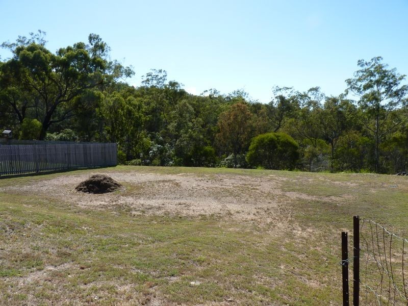 10 Bauhinia Street, Boyne Island QLD 4680