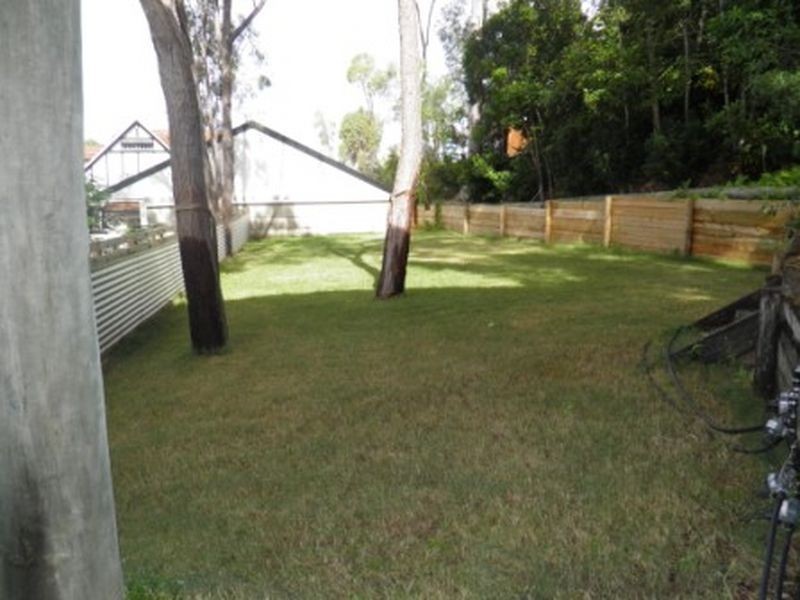 24a Sayre Crescent, Boyne Island QLD 4680