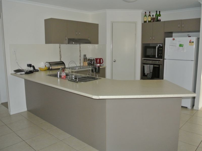 18 Surita Court, Boyne Island QLD 4680