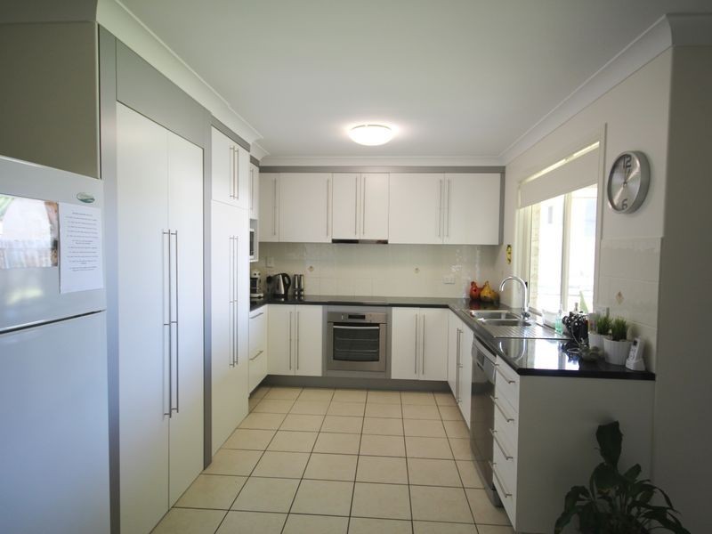 50 Cremorne Drive, Tannum Sands QLD 4680