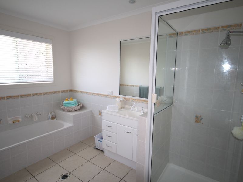 50 Cremorne Drive, Tannum Sands QLD 4680