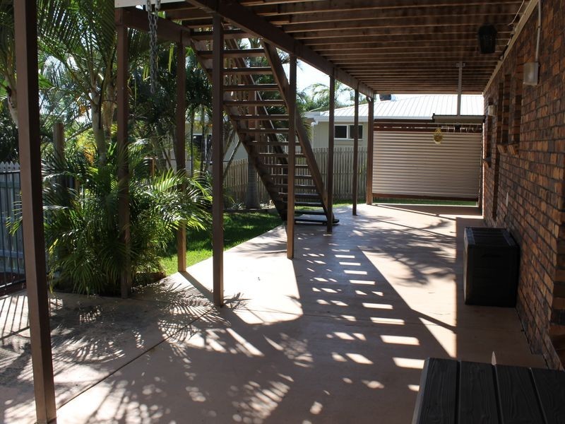 18 Lomandra Street, Boyne Island QLD 4680